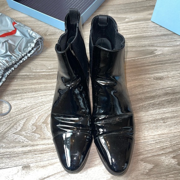 (9 1/2) Prada Boots (Calzature Donna) - Picture 6 of 8